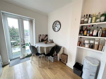 1 bedroom flat to rent - Photo 3