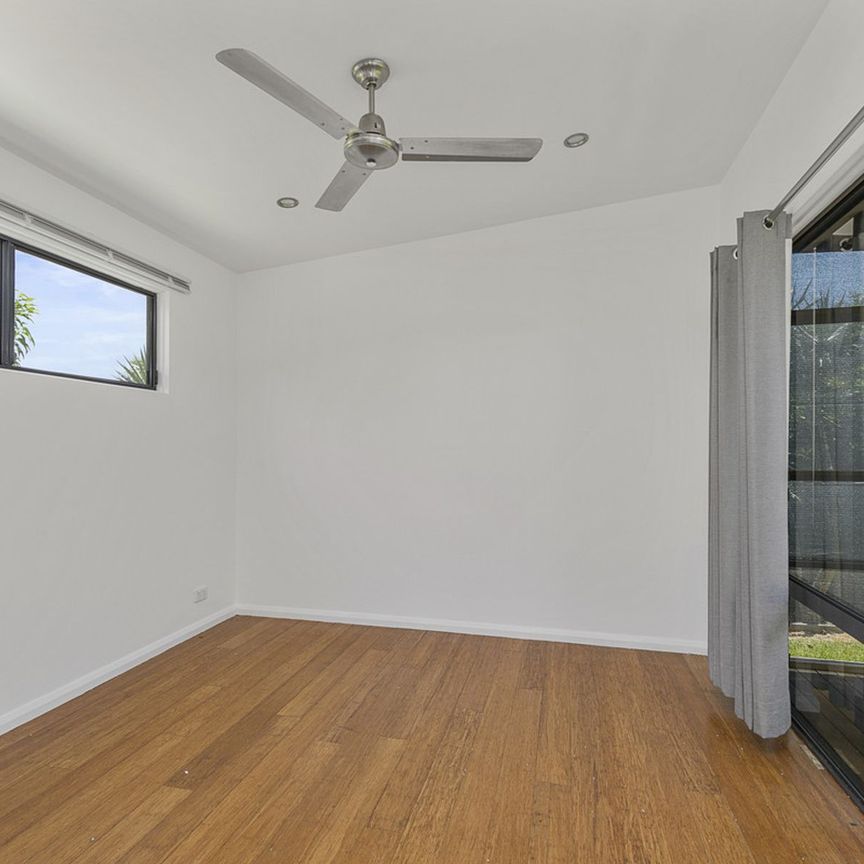 Private Granny Flat - Photo 1