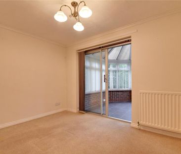 4 bedroom detached house to rent - Photo 6