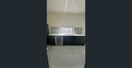 Modern Family Home at 8 Northfield Drive, Craigieburn - Photo 4