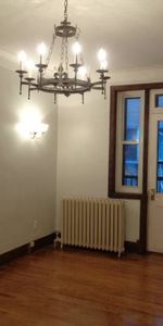 Spacious 3 bedroom apartment in Cote-des-Neiges November/December 1st! - Photo 3