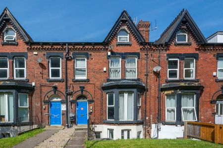 Flat 2, 207 HYDE PARK ROAD Leeds - LS6 1AH - Photo 5