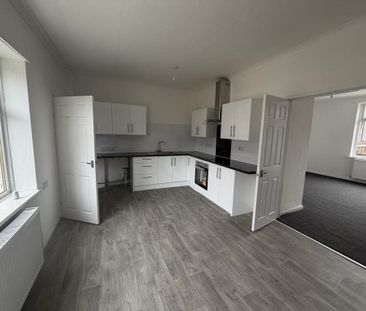3 bedroom terraced house to rent - Photo 6