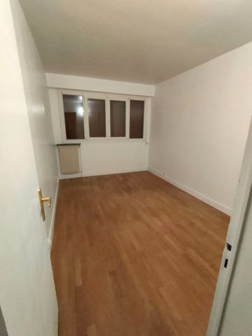 LOCATION : appartement de 4 pièces (67 m²) à CHARLEVILLE MEZIERES - Photo 3