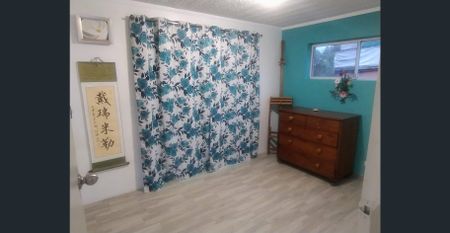 Furnished 2-Bedroom Home in the Heart of Emerald Beach - Photo 2