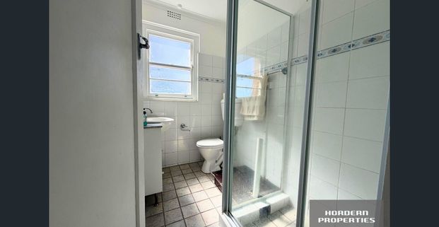 Absolute Waterfront Living at the Perfect Time for Uninterrupted NYE Fireworks - Photo 1