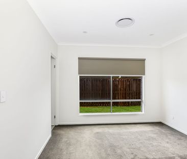 Luxurious Family Living in Pallara - Photo 2