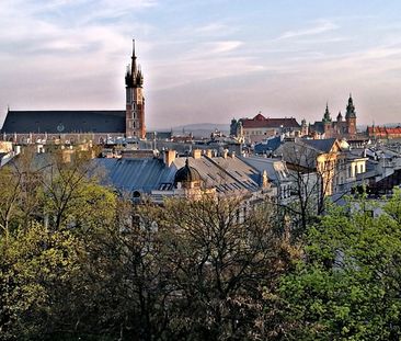 Kraków Stare Miasto, Basztowa - Photo 2