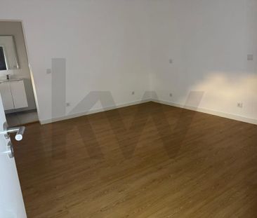 LISBOA, Lisbon - Photo 3