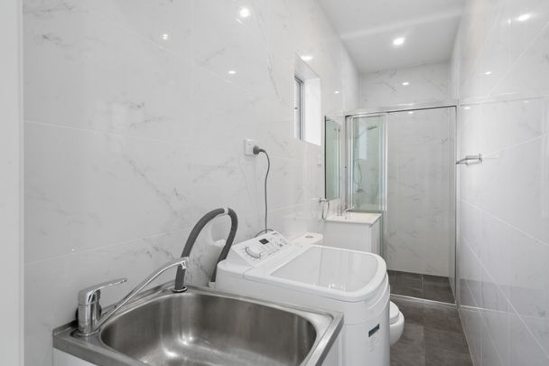 Modern Living - Photo 1