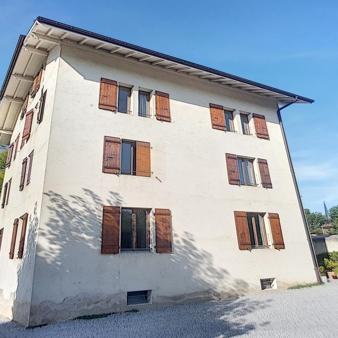 Appartement de 5 pièces au 2ème étage avec terrasse - Foto 1