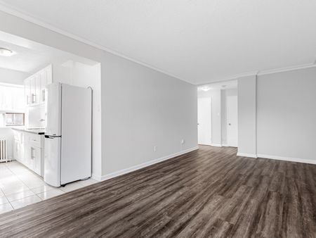 For Lease - 1243 Broadview Avenue Unit# 306, Toronto, Ontario - Photo 2
