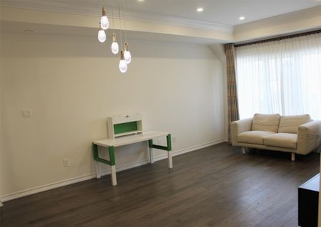 For Lease - 11 Eaton Park Lane Unit# 15, Toronto, Ontario - Photo 5