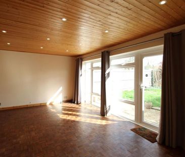 3 bedroom semi-detached house to rent - Photo 4