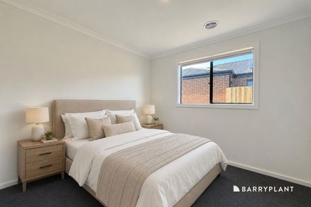 Brand-New Family Home with Solar Electricity - Photo 3