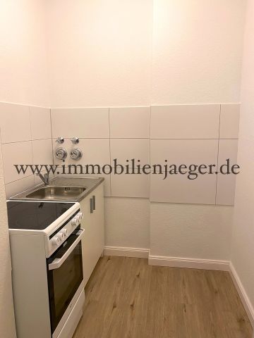 Bramfeld - Wohnen im neu modernisierten 1-Zimmer-Studio mit Balkon, Duschbad - 6.OG mit Fahrstuhl - Foto 4