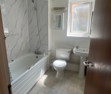 2 Bed Flat, Walthamstow, E17 - Photo 6
