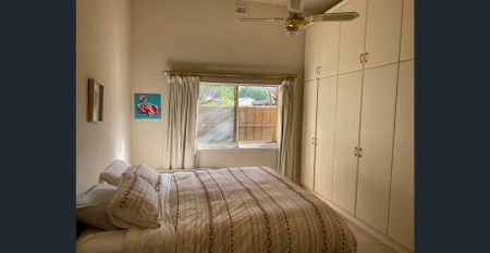 Character Stone Fronted Home in Glenelg - Photo 5