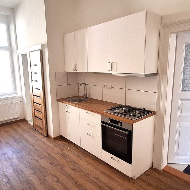 Pronájem bytu 2+1 65 m² - Фото 1
