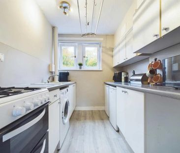 2 bedroom apartment to rent - Photo 4