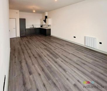 2 bedroom penthouse to rent - Photo 3