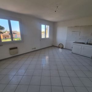 Location Appartement 1 pièce 26m² RAPHELE LES ARLES 13280 - Photo 3