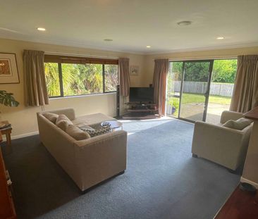 Cambridge East 4 Bedroom - Photo 4