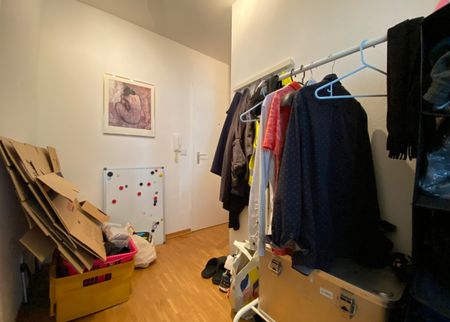 Wohlfühlen auf 30 m² - Stilvolles Wohnen mit Parkettboden und Einbauküche! - Photo 3