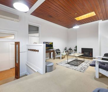 FULLY FURNISHED UNIT IN EAST - Photo 4