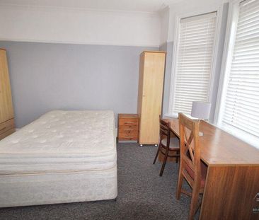 Mixed use to rent - Photo 4