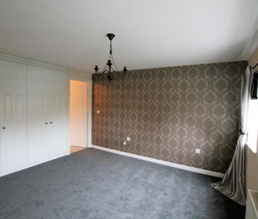 4 bedroom detached house to rent - Photo 3