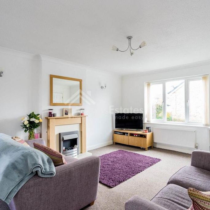 3 bedroom semi-detached house to rent - Photo 1