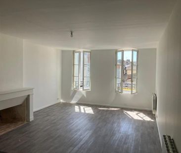 Location Appartement 2 pièces 54m² LIBOURNE 33500 - Photo 1