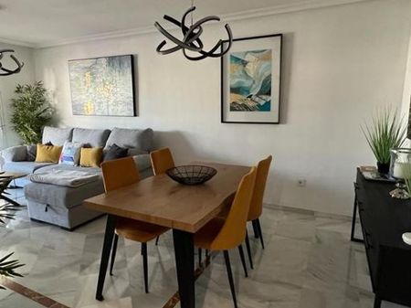 2 bedroom luxury Apartment for rent in Nueva Andalucia, Andalusia - Photo 5