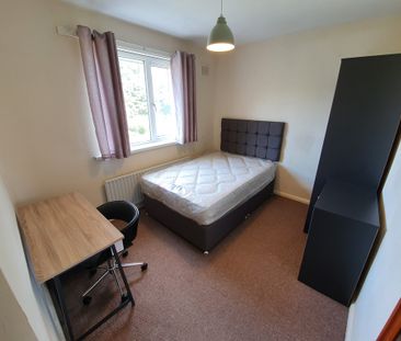 5 Bed Student Accommodation - Photo 4