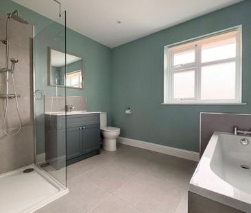 2 bedroom detached bungalow to rent - Photo 1