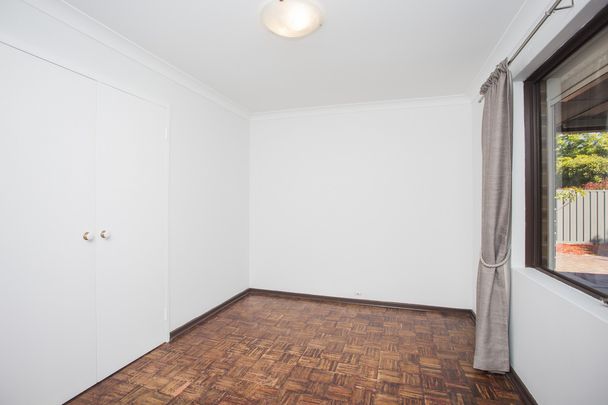 Spacious Home – Perfect for Relaxed, Low-Maintenance Living! - Photo 1