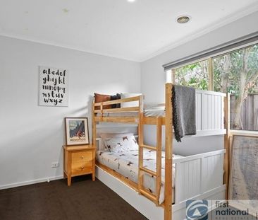 Beautiful family home - Photo 3