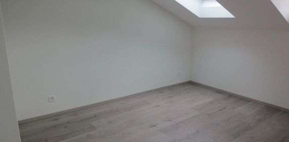 Gemütliche 2-Zimmer-Dachwohnung mit modernem Ausbau - im idyllischen Balterswil - Foto 2