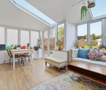 4 Bedroom House - Photo 5