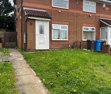 2 Bed Semi-Detached House, Lee St, OL8 - Photo 3