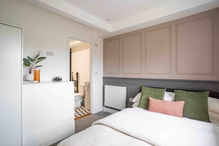 Cobbett Close #1 - Photo 5