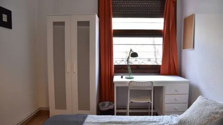 Gran Via de Ramón y Cajal, Valencia, Valencian Community 46007 - Photo 3