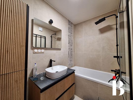 Location Appartement 4 pièces 78m² ST HERBLAIN 44800 - Photo 1