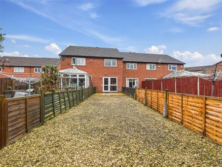 2 bedroom terraced house to rent - Photo 5