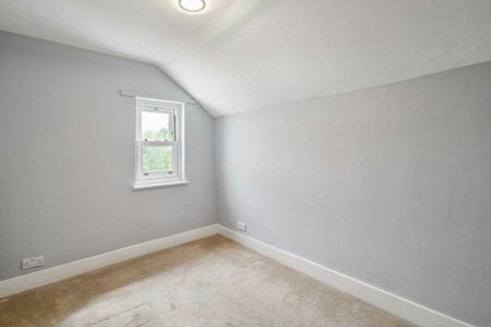 Alfred Road, Kingston Upon Thames, KT1 - Photo 4