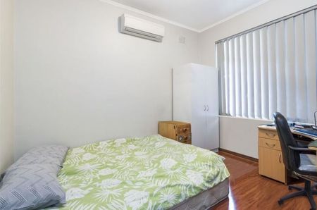 34 Fitzgerald Avenue, Enfield - Photo 3