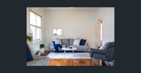 Live Large in Newstead - Photo 3