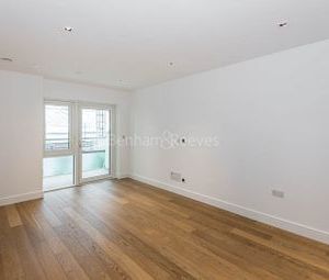 2 Bedrooms Flat to rent in Longfield Avenue, Ealing W5 | £ 554 - Photo 1