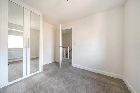 3 bedroom house to rent Rowan Road, Houghton Conquest, Bedford, Bedfordshire, MK45 - Photo 4